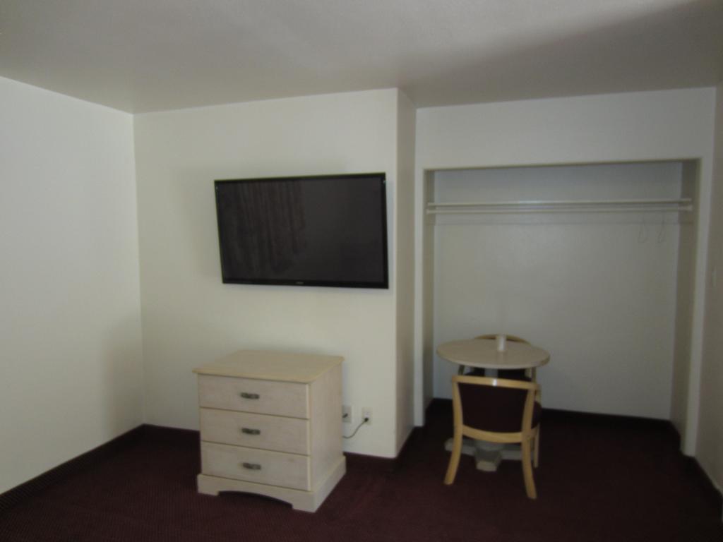 Tropico Motel Glendale Room photo